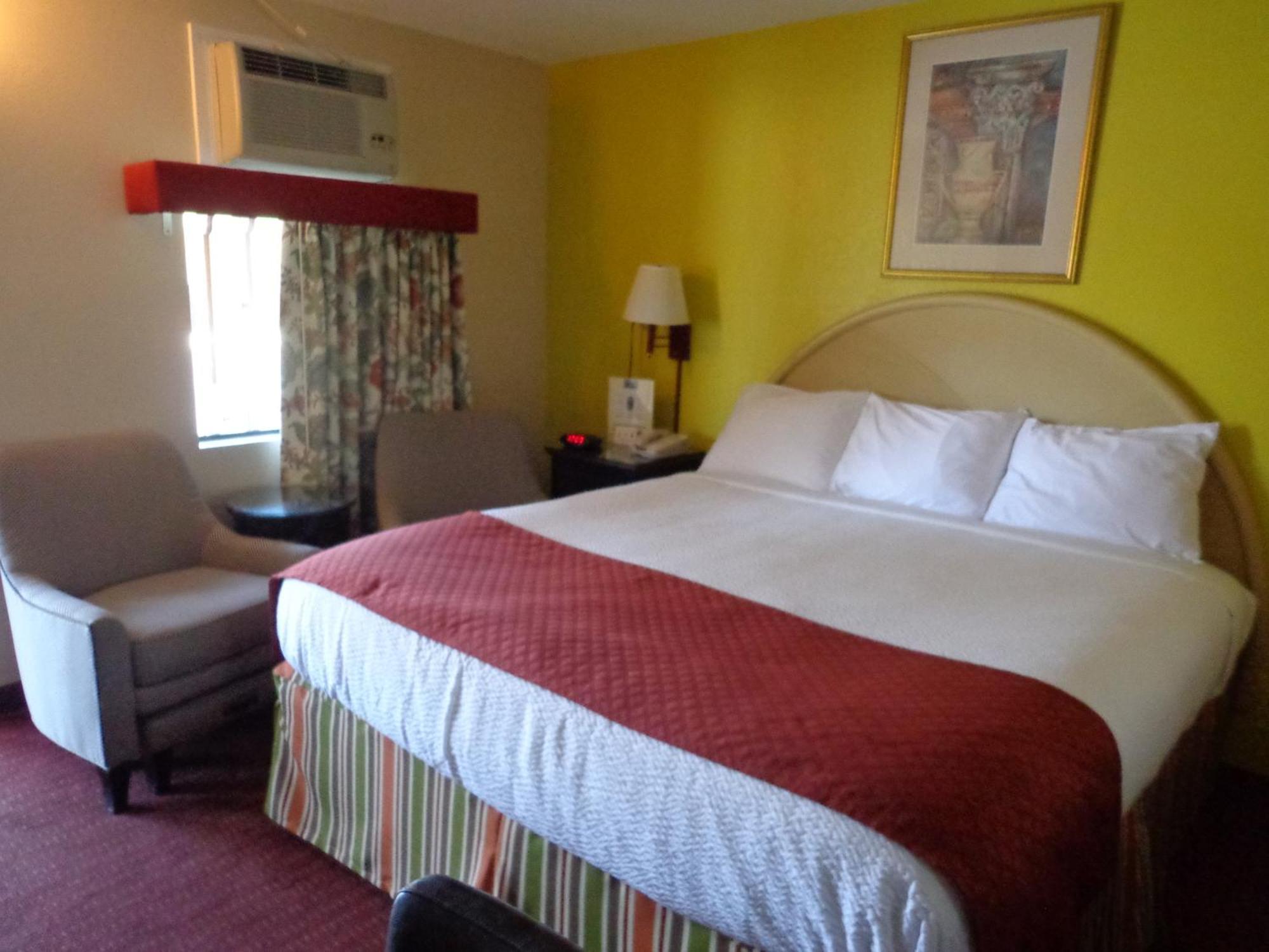 Economy Inn Express Warren Екстериор снимка