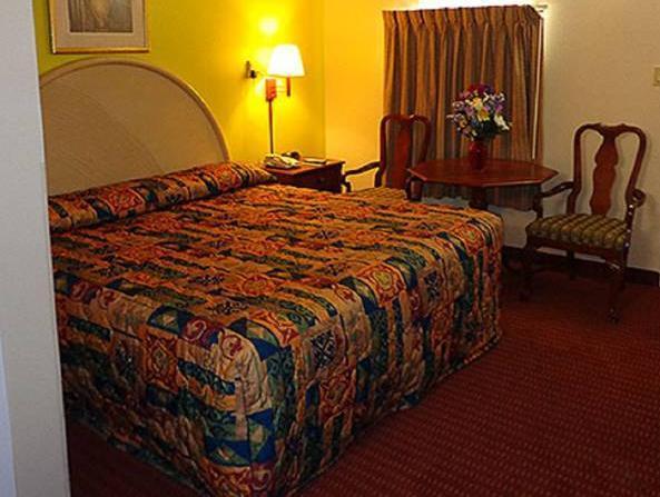 Economy Inn Express Warren Екстериор снимка